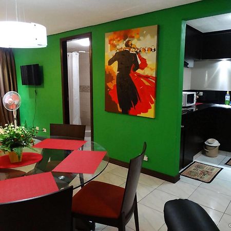 Manila Bay Serviced Apartments Екстериор снимка