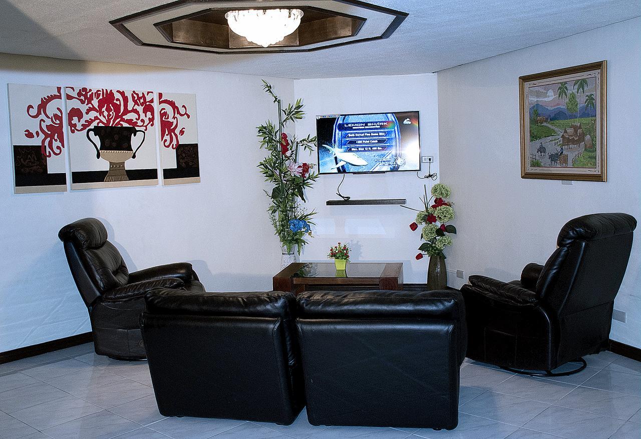 Manila Bay Serviced Apartments Екстериор снимка