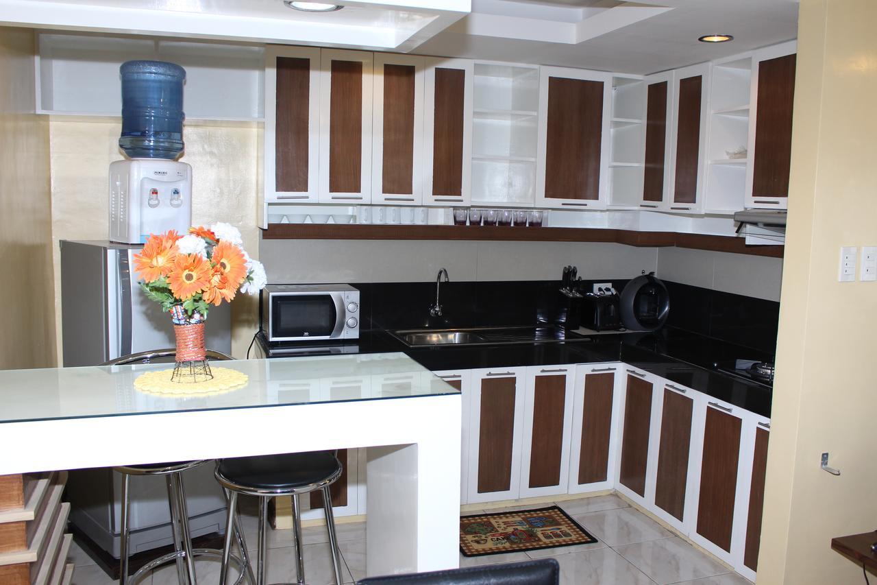 Manila Bay Serviced Apartments Екстериор снимка