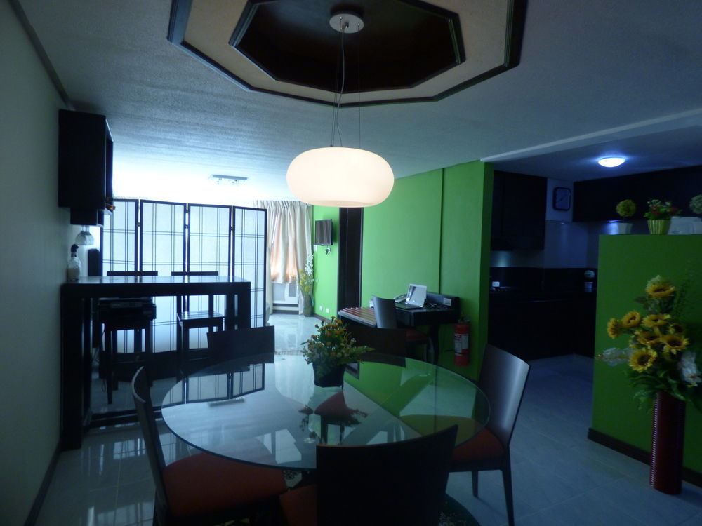 Manila Bay Serviced Apartments Екстериор снимка