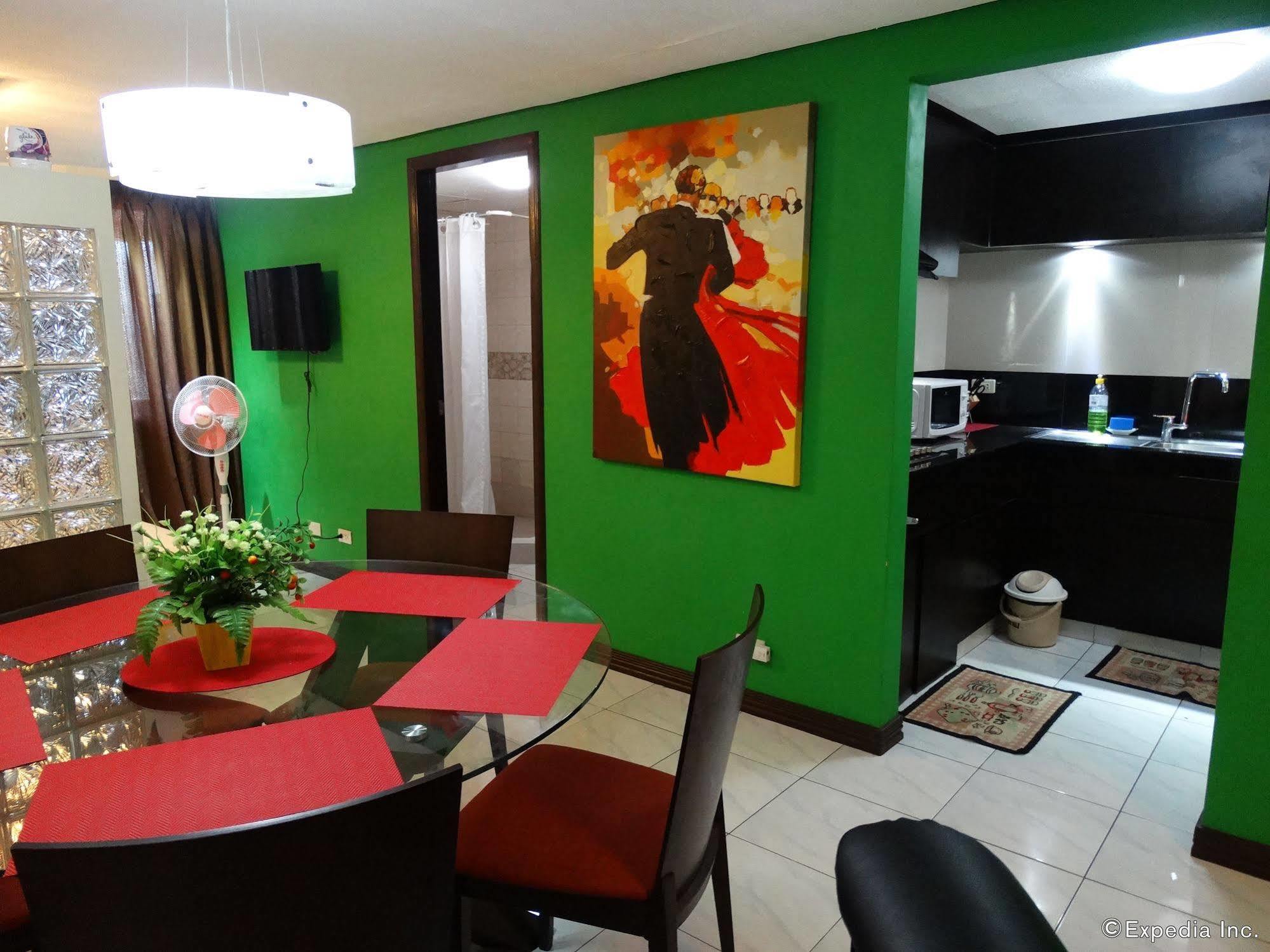 Manila Bay Serviced Apartments Екстериор снимка