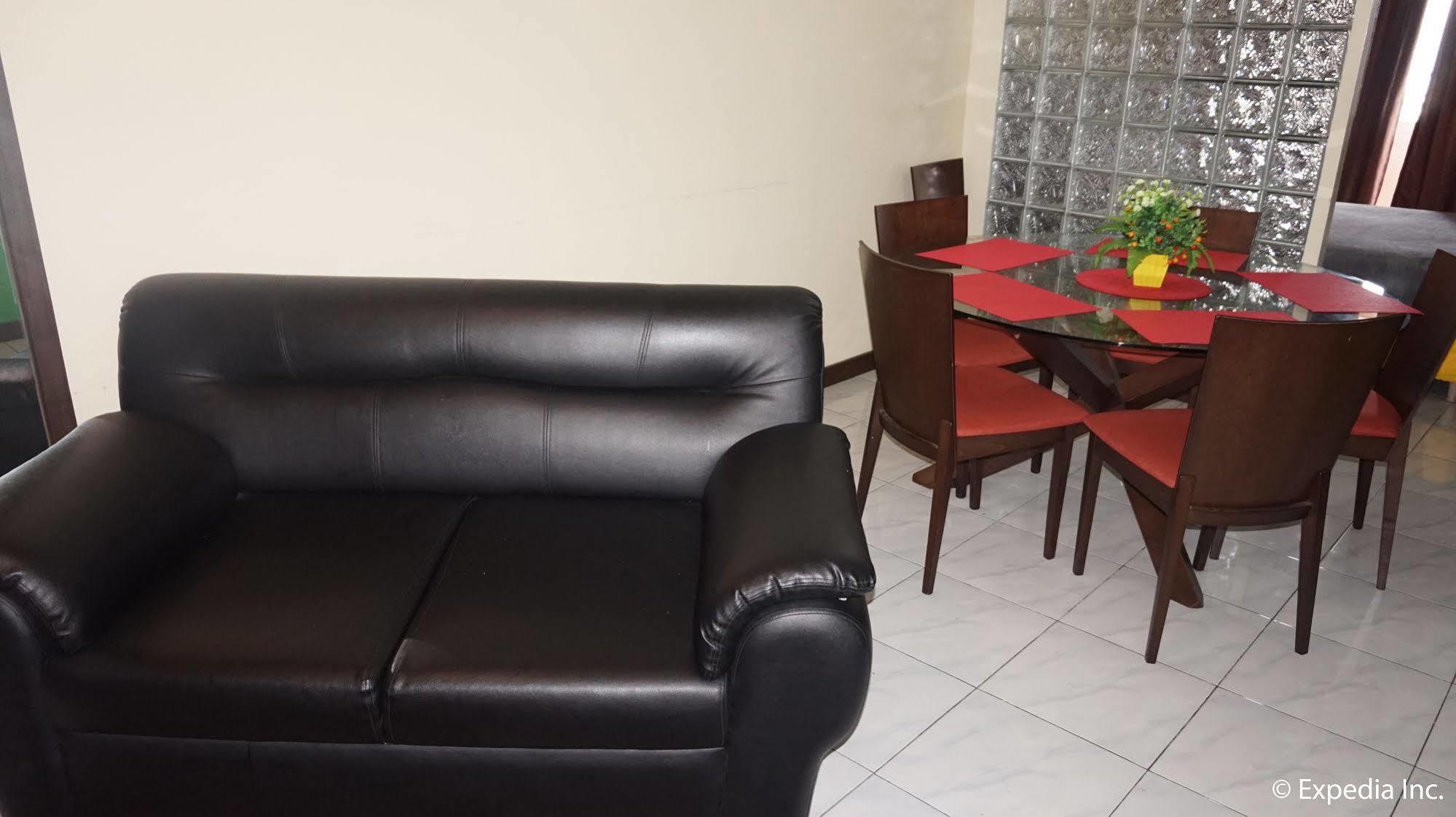 Manila Bay Serviced Apartments Екстериор снимка
